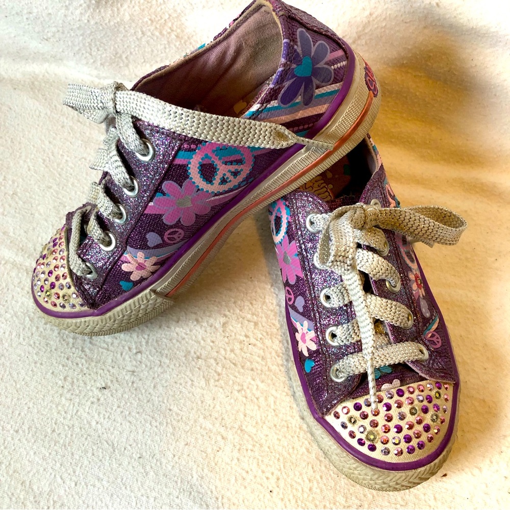 Twinkle Toes by Sketchers. Girl’s size 13.